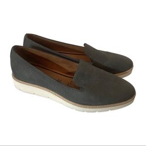 Tamaris Leather Gray Slip On Loafer Size 38 US 7.5 Women’s Shoes